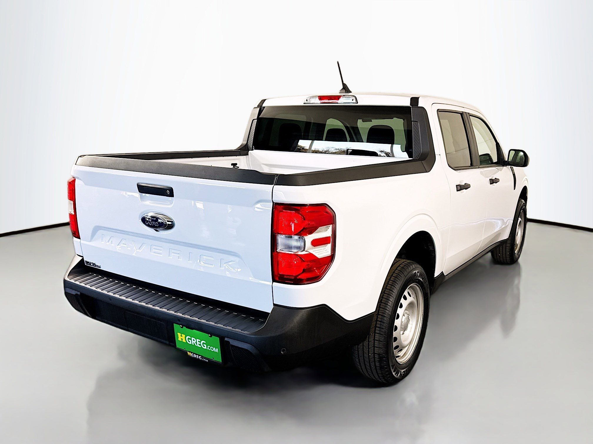 Used 2022 Ford Maverick XL image 10