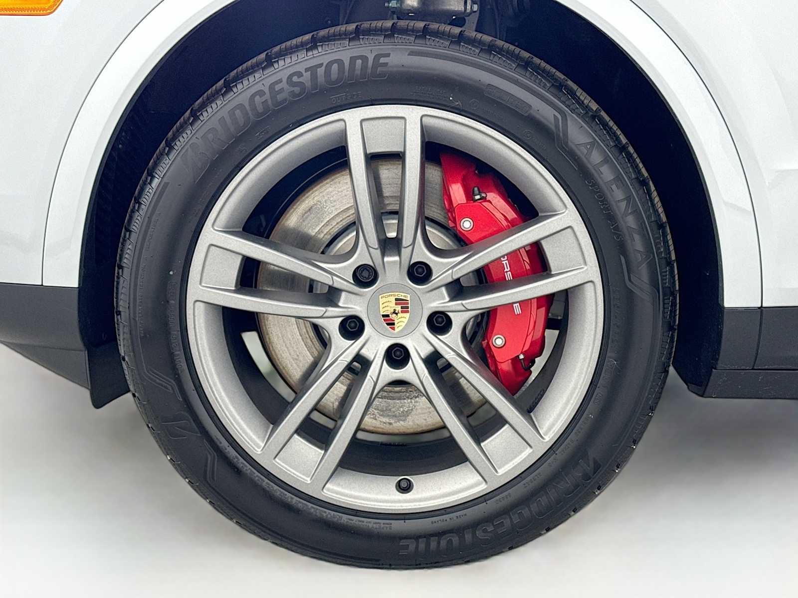 New 2026 Porsche Cayenne S image 32