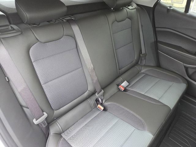 New 2026 Chevrolet Trax LT w/ Driver Confidence Package FWD image 25