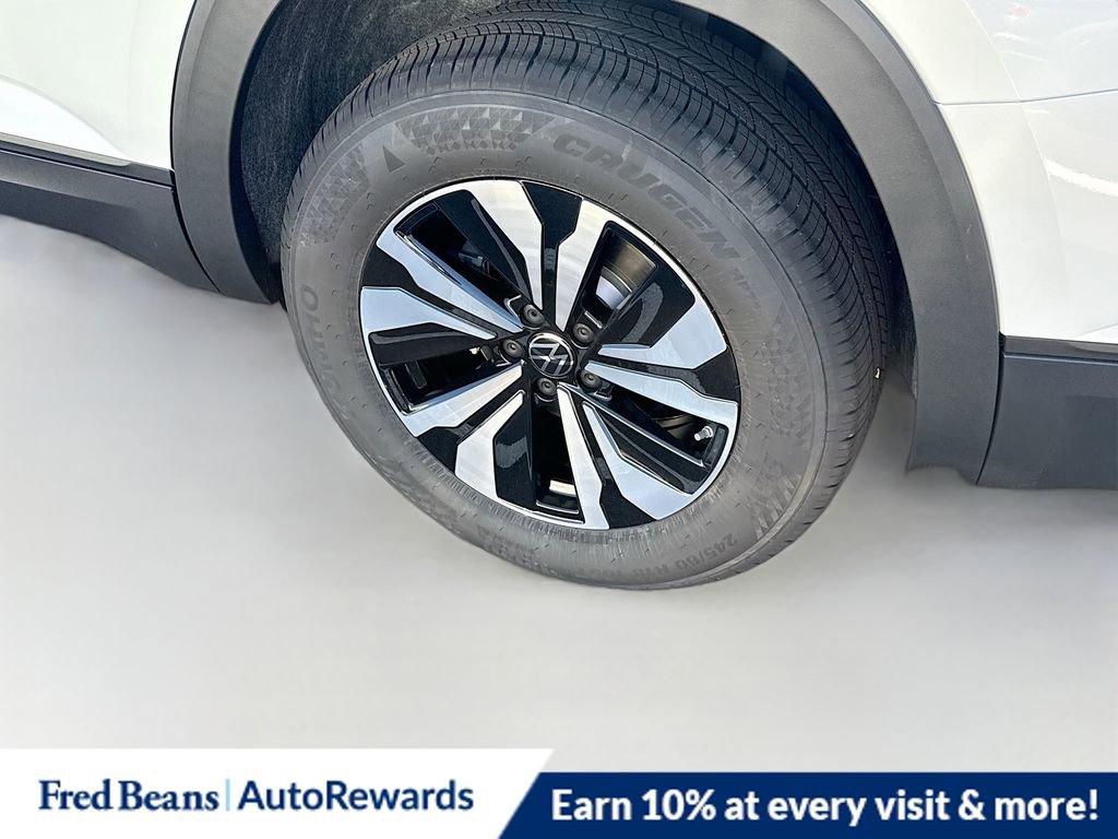 New 2026 Volkswagen Atlas SE image 18