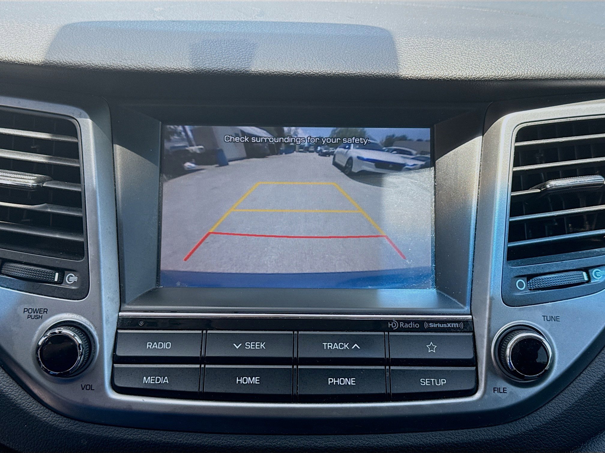 Used 2018 Hyundai Tucson Sport FWD image 11