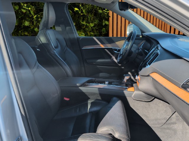 Used 2019 Volvo XC90 T6 Inscription w/ Protection Package Premier AWD/4WD image 11