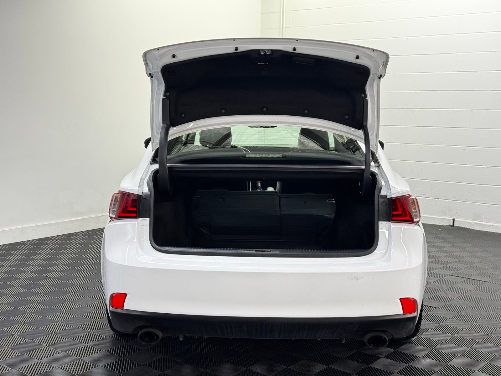 Used 2014 Lexus IS 250 AWD w/ F-Sport Package image 33
