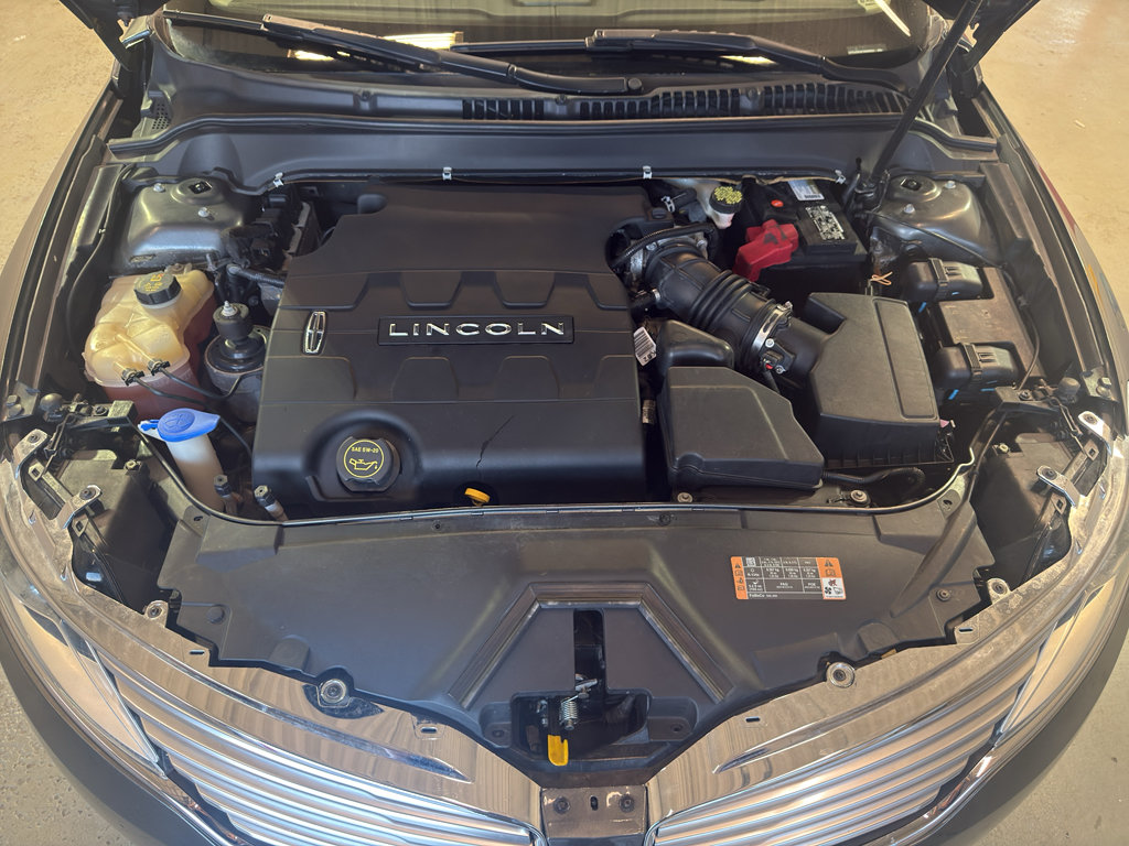 Used 2015 Lincoln MKZ w/ Equipment Group 102A Reserve FWD image 34