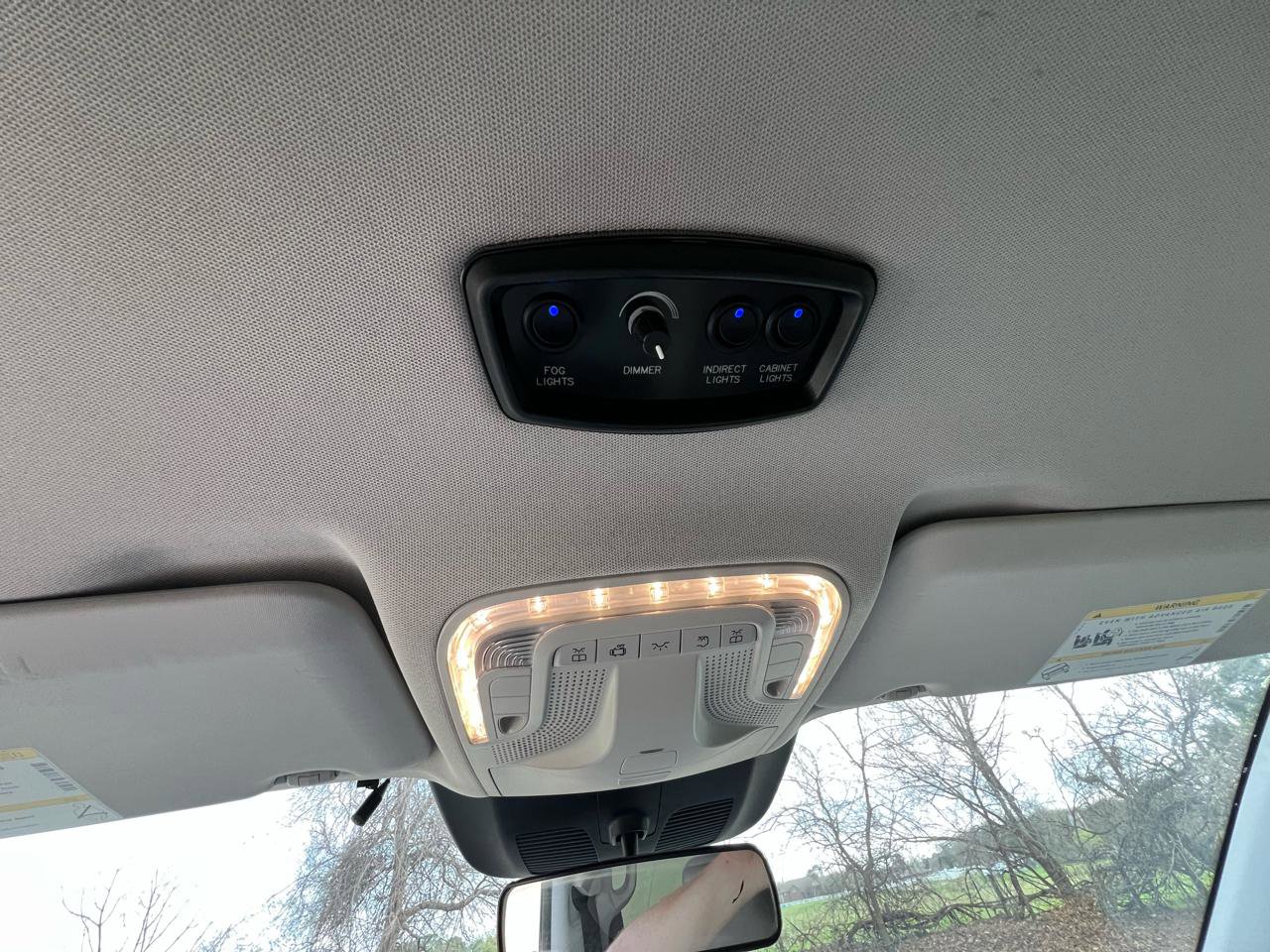 Used 2018 Mercedes-Benz Metris Passenger Van image 20