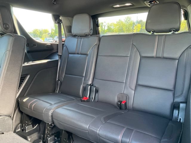 Used 2023 Chevrolet Tahoe RST w/ Luxury Package AWD/4WD image 10