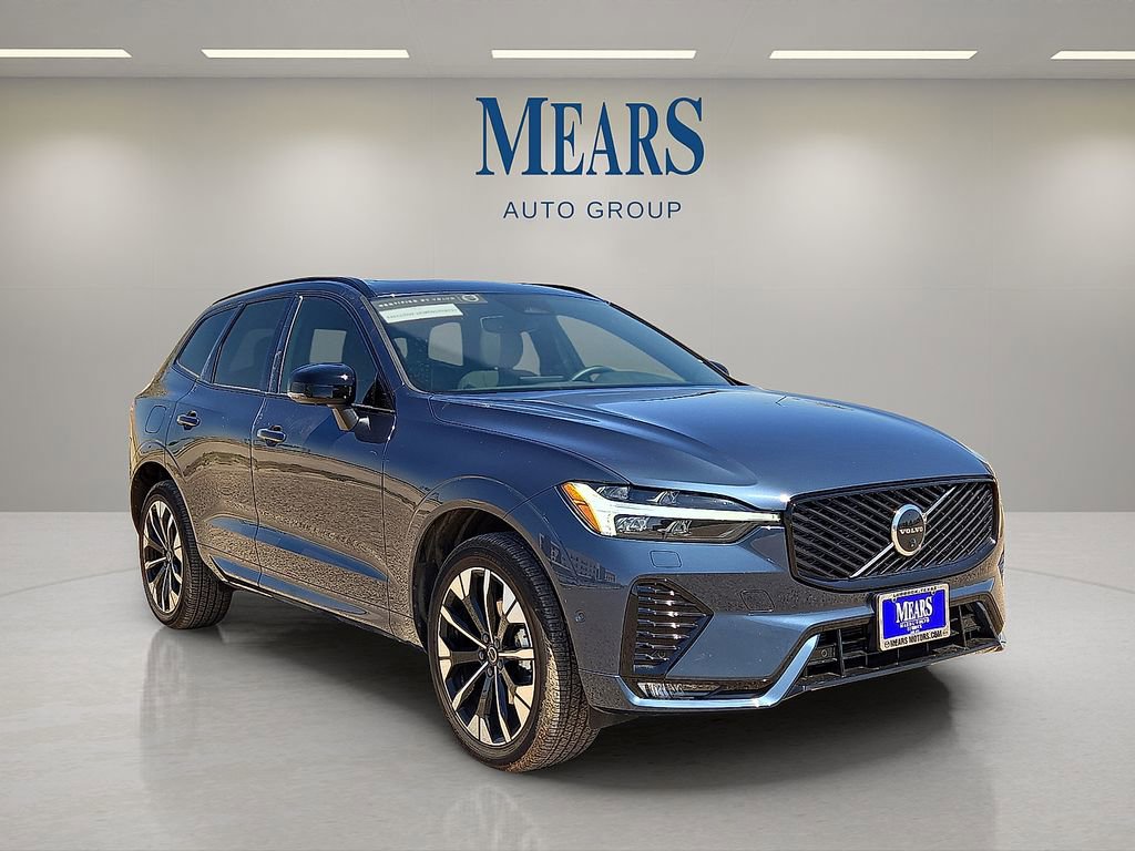 New 2026 Volvo XC60 B5 Plus w/ Protection Package Premier AWD/4WD image 7