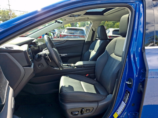 Used 2024 Lexus NX 350h AWD image 14