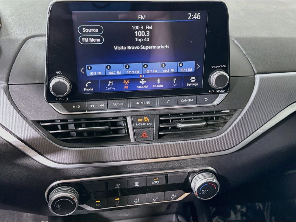 Used 2023 Nissan Altima 2.5 SR FWD image 17