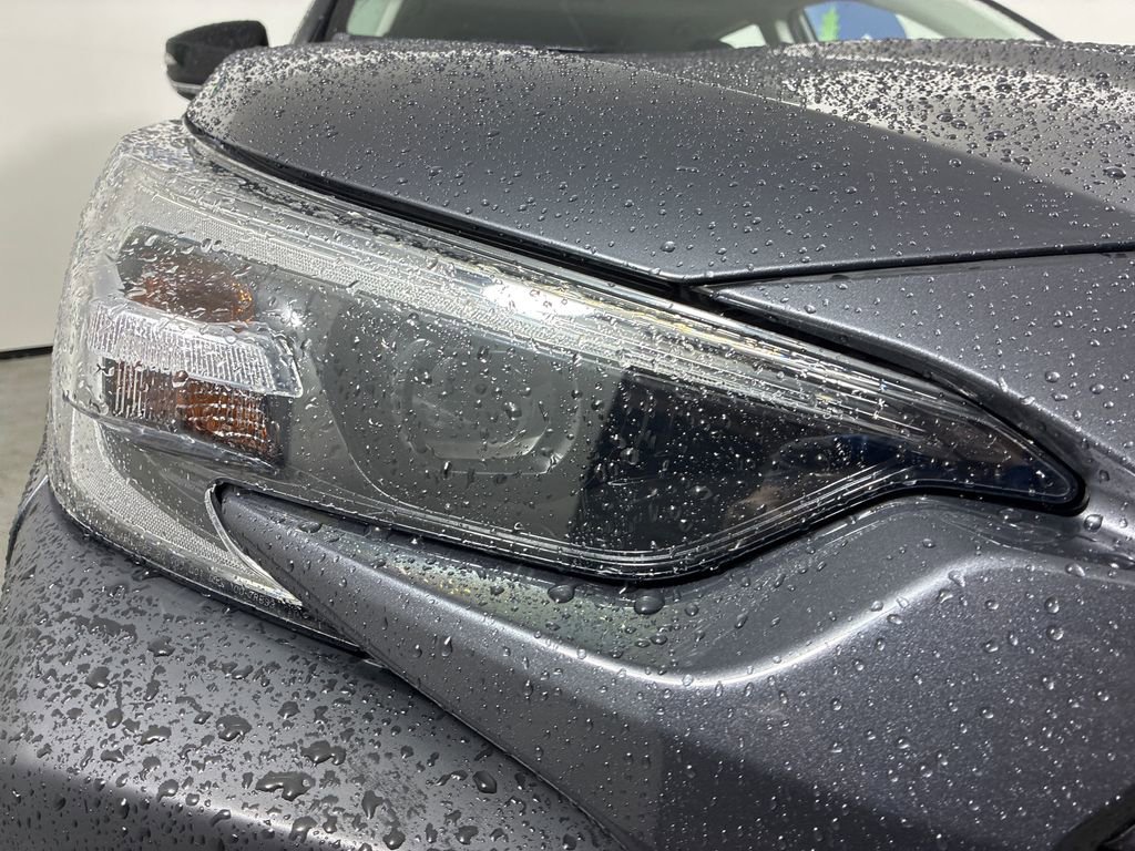 Certified 2023 Subaru Outback Limited XT image 2