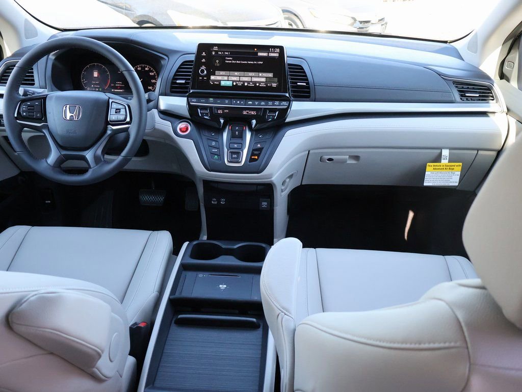 New 2026 Honda Odyssey EX-L image 13