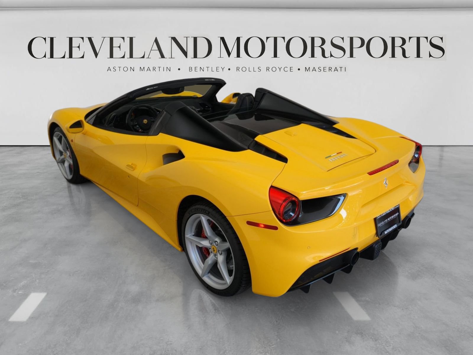 Used 2018 Ferrari 488 Spider RWD image 50