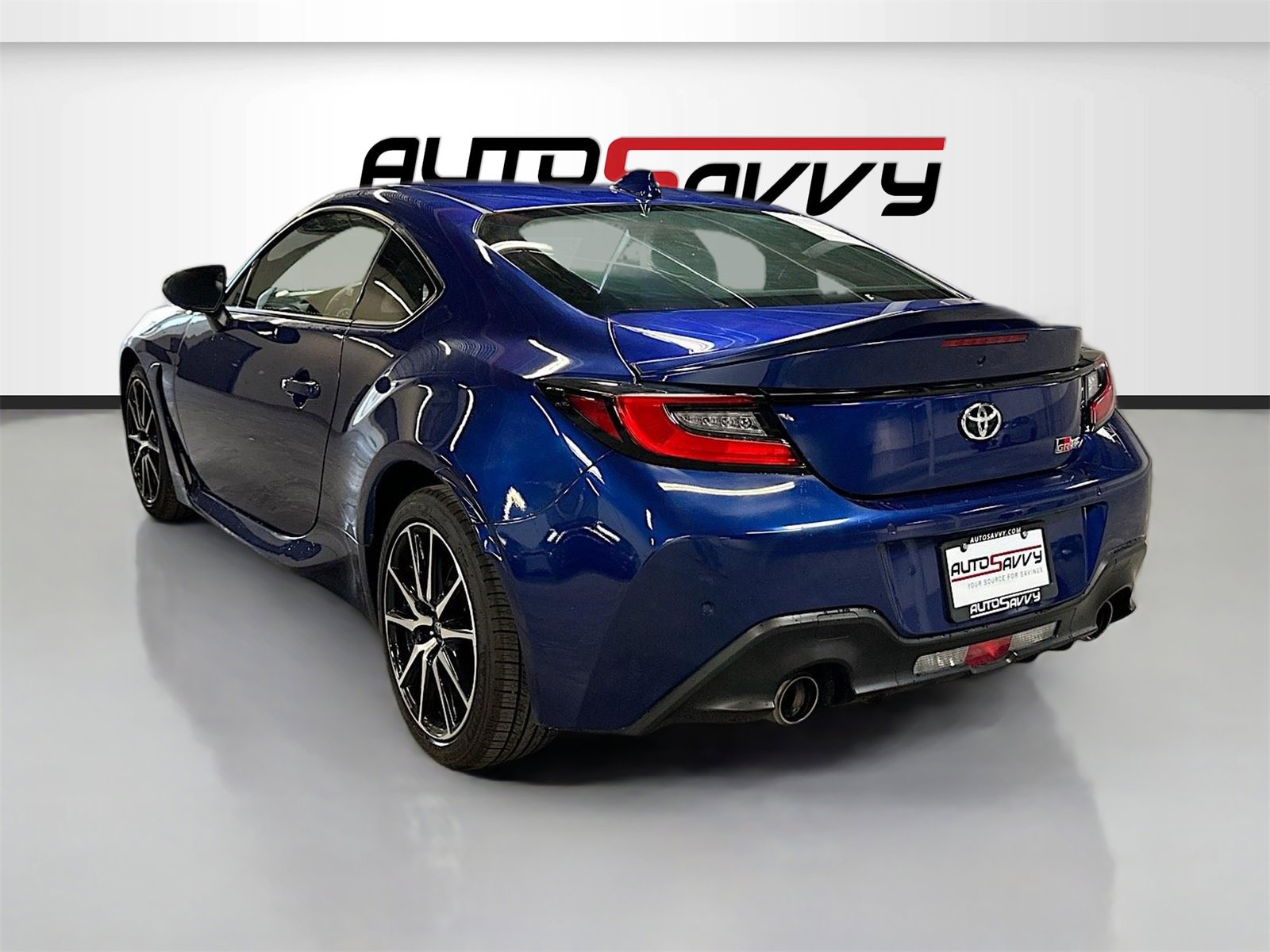 Used 2023 Toyota GR86 Premium w/ ALL Weather Mat Package (TMS) image 5