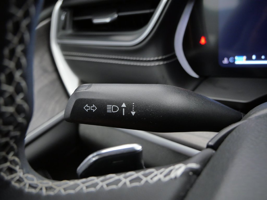 Used 2023 Jeep Grand Cherokee Limited AWD/4WD image 23