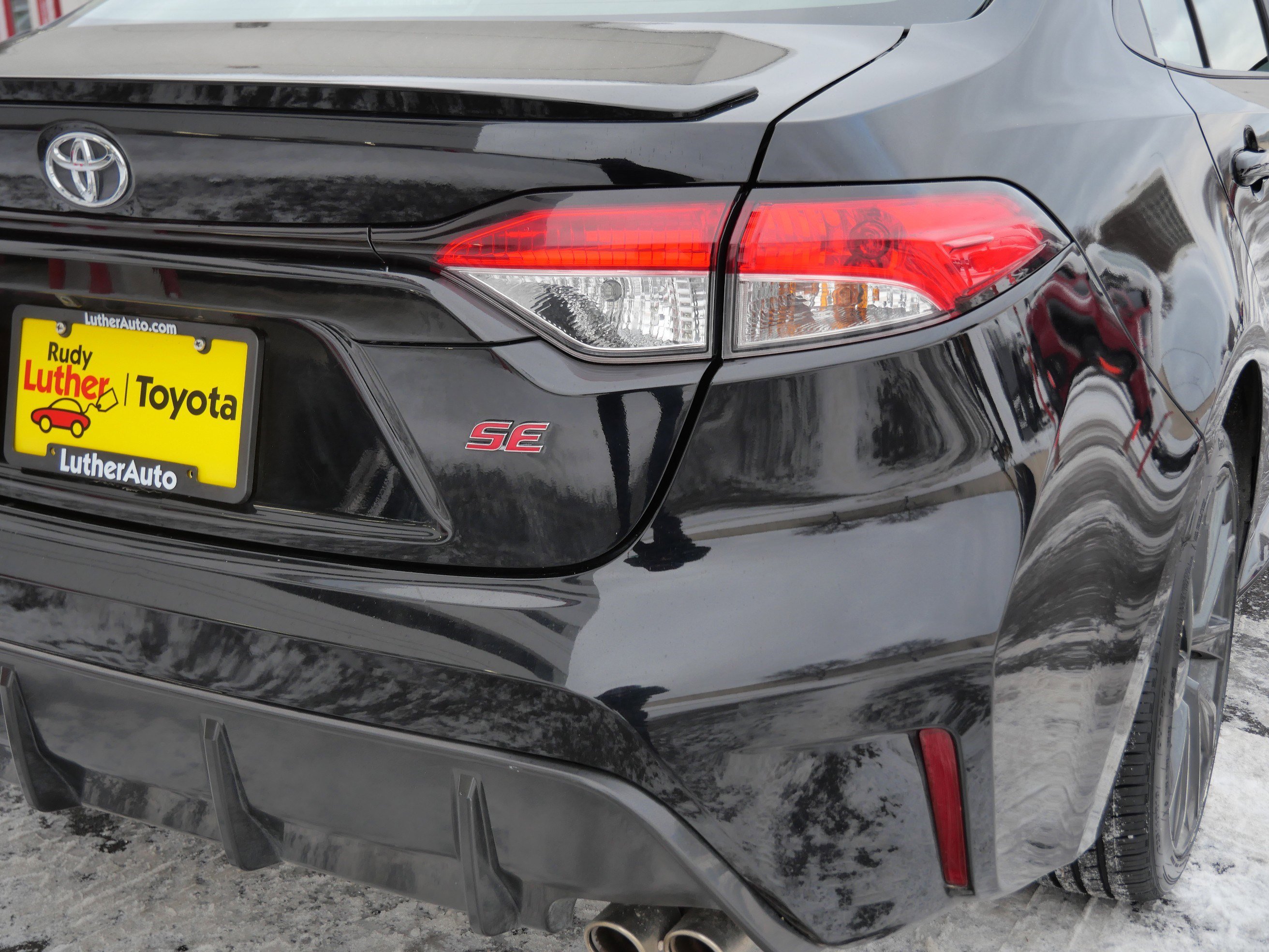 Certified 2024 Toyota Corolla SE image 18