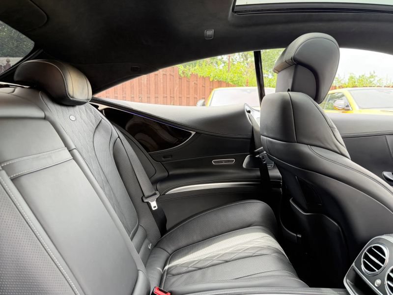 Used 2018 Mercedes-Benz S 560 4MATIC Coupe image 25