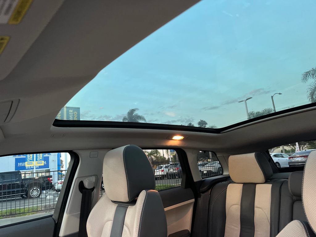Used 2014 Land Rover Range Rover Evoque Dynamic AWD/4WD image 30