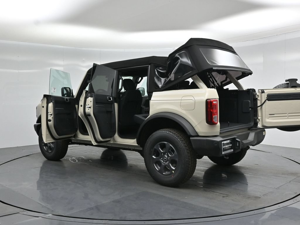 New 2026 Ford Bronco Big Bend AWD/4WD image 32