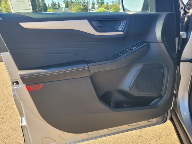 Used 2022 Ford Escape SE w/ Convenience Package FWD image 18
