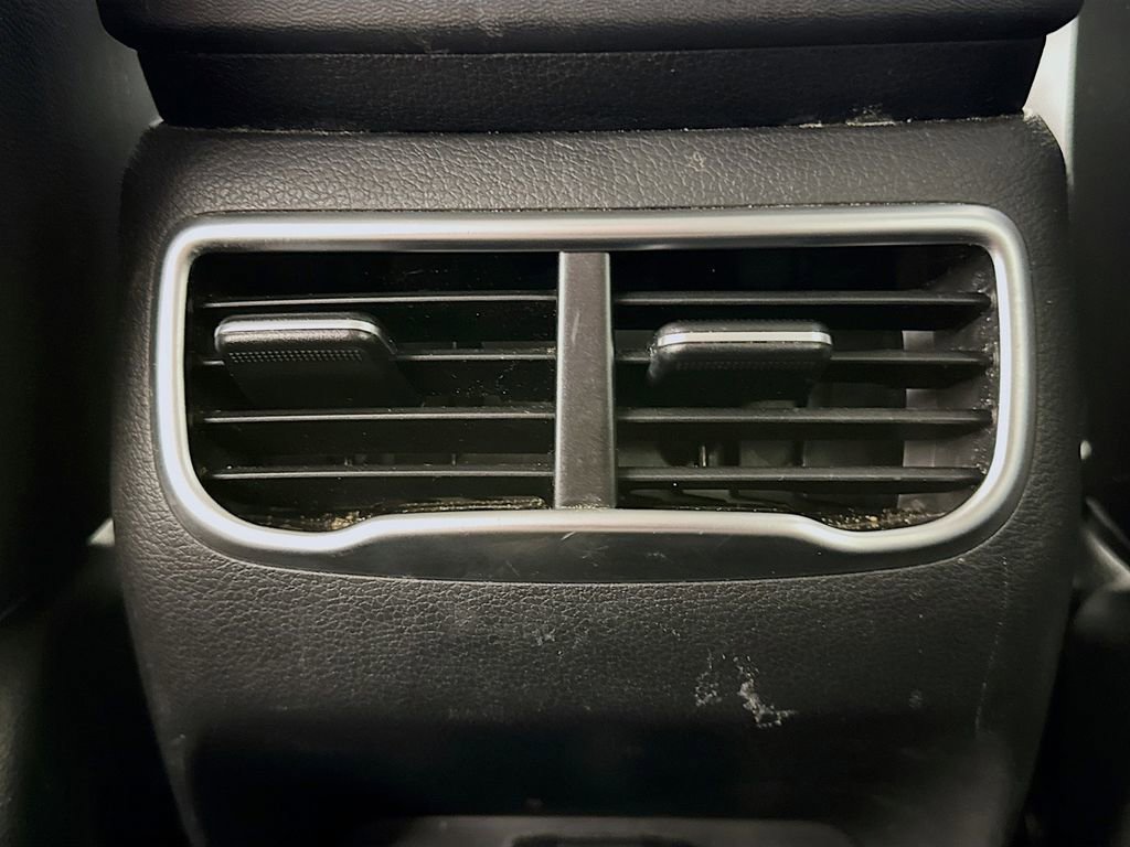 Certified 2023 Hyundai Santa Fe Limited image 28