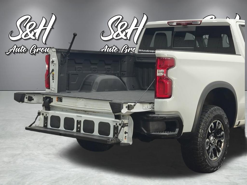 Used 2022 Chevrolet Silverado 1500 ZR2 w/ Technology Package image 29