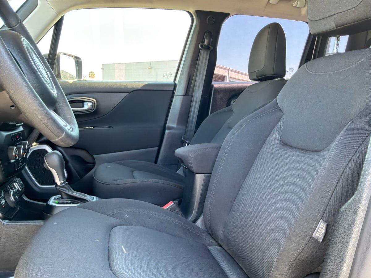 Used 2019 Jeep Renegade Sport AWD/4WD image 18