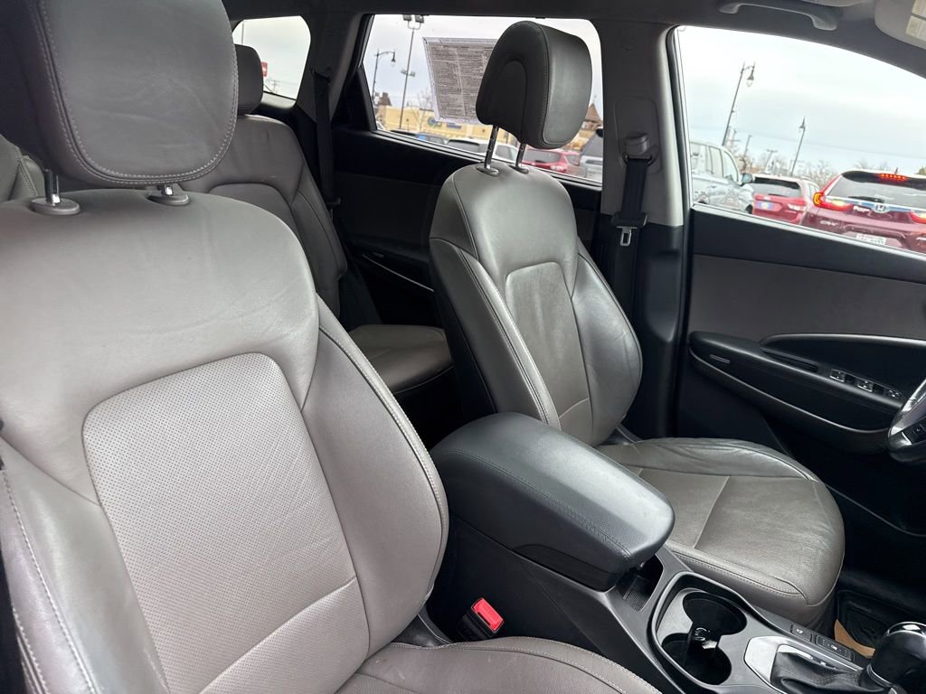 Used 2015 Hyundai Santa Fe Limited w/ Option Group 04 image 33