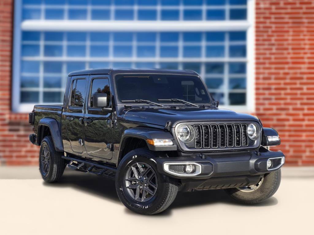 Used 2024 Jeep Gladiator Sport