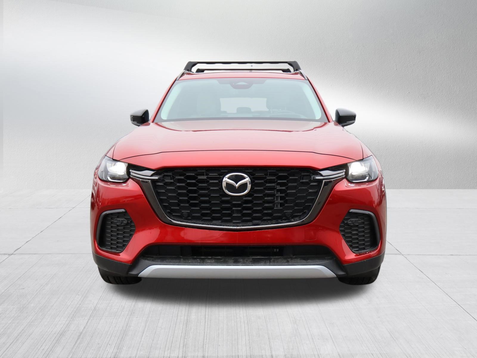 Used 2025 MAZDA CX-70 Plug-In Hybrid w/ Premium Pkg image 2