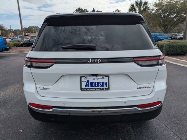 Used 2024 Jeep Grand Cherokee Limited RWD image 5