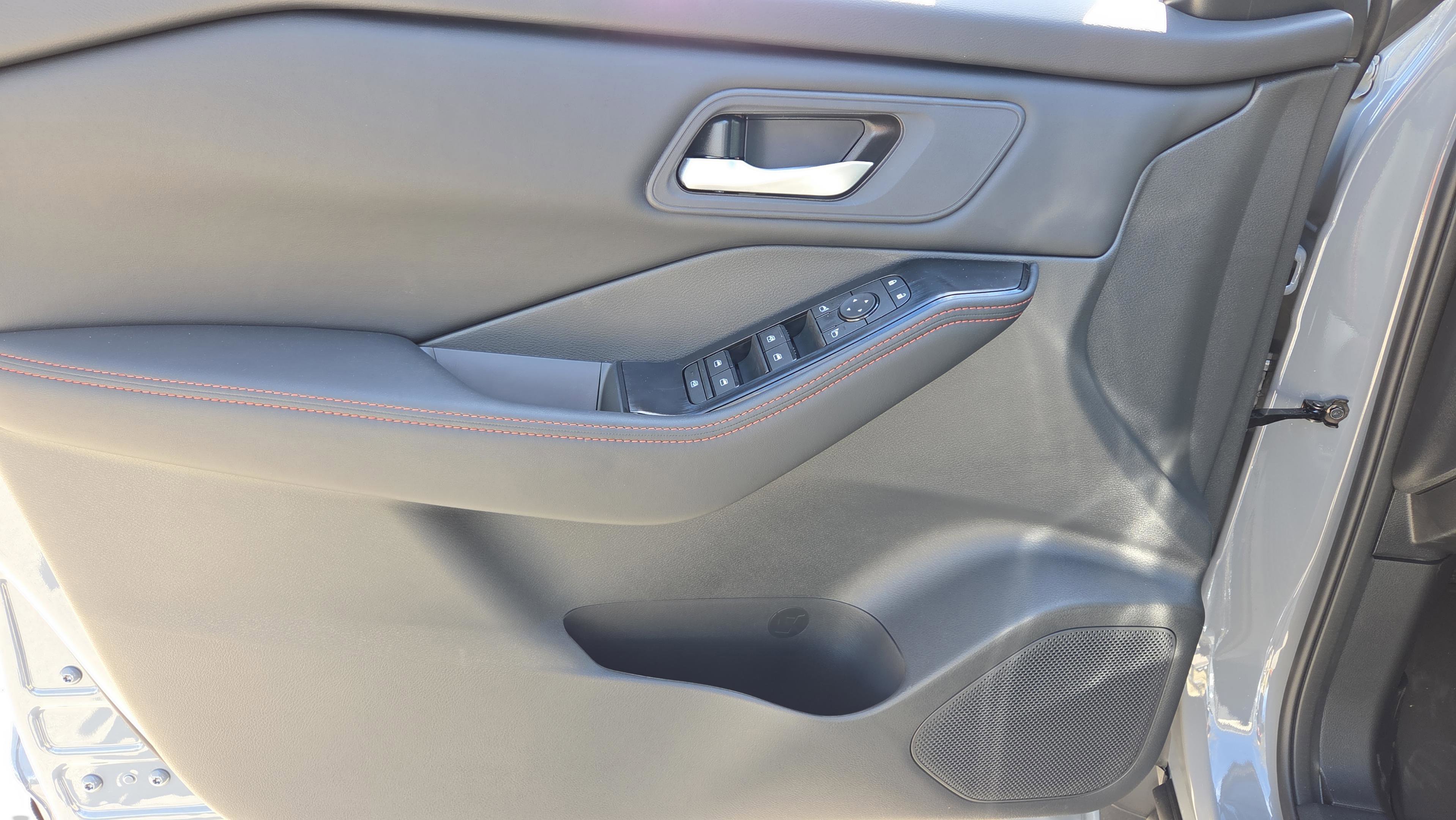 New 2026 Nissan Rogue Rock Creek image 16