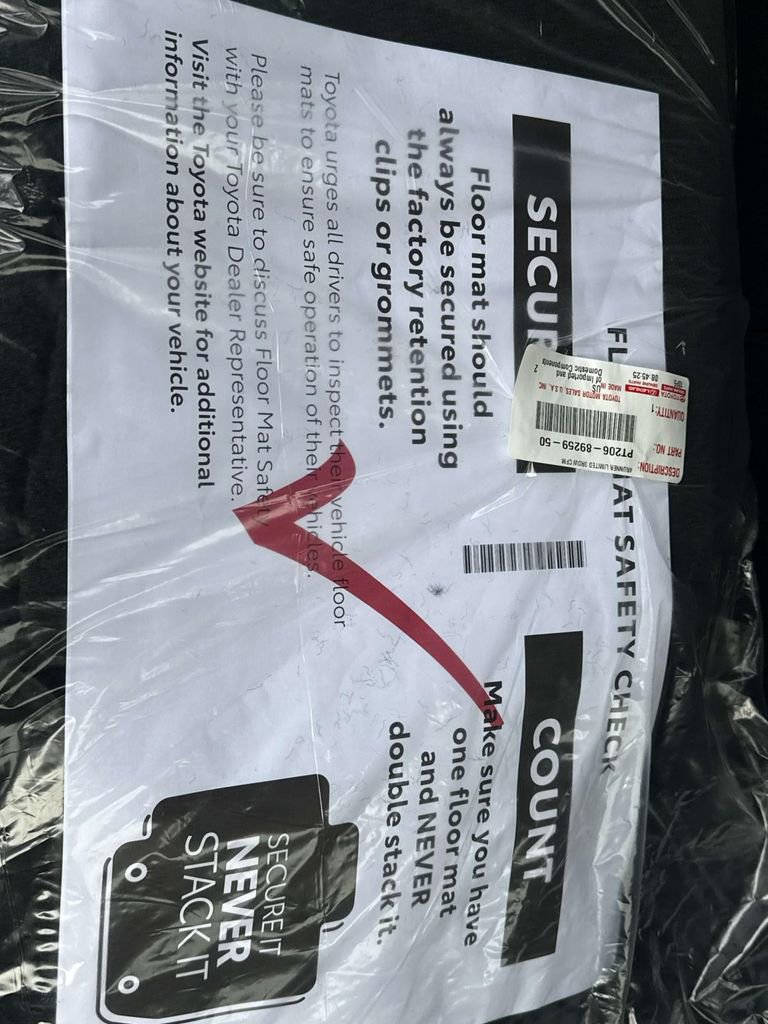 Used 2025 Toyota 4Runner Limited image 31