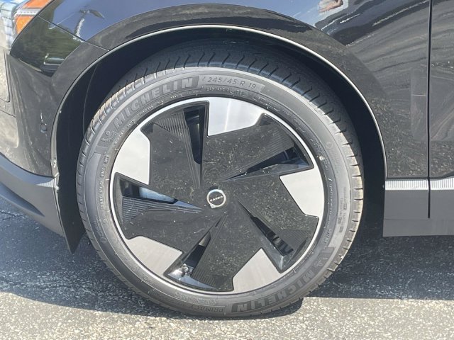 New 2026 Volvo EX30 Ultra w/ Protection Package Premier AWD/4WD image 11