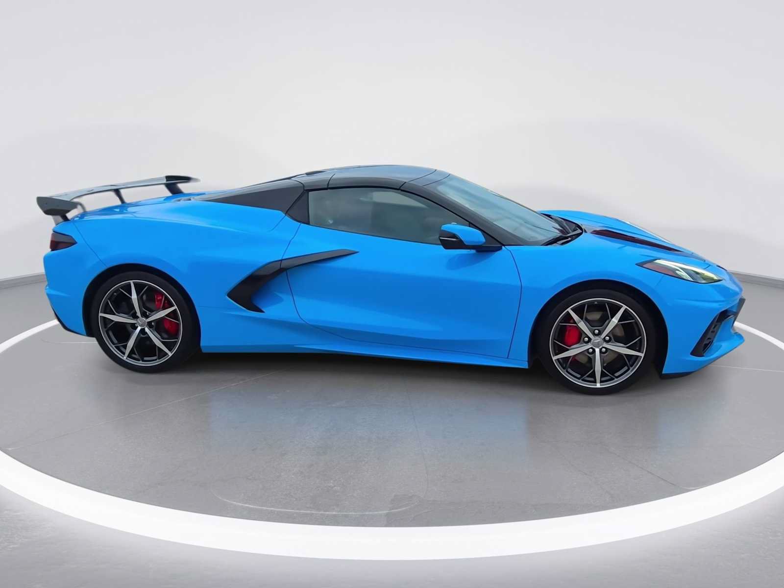Used 2020 Chevrolet Corvette Stingray Premium Conv w/ 3LT Preferred Equipment Group RWD image 9