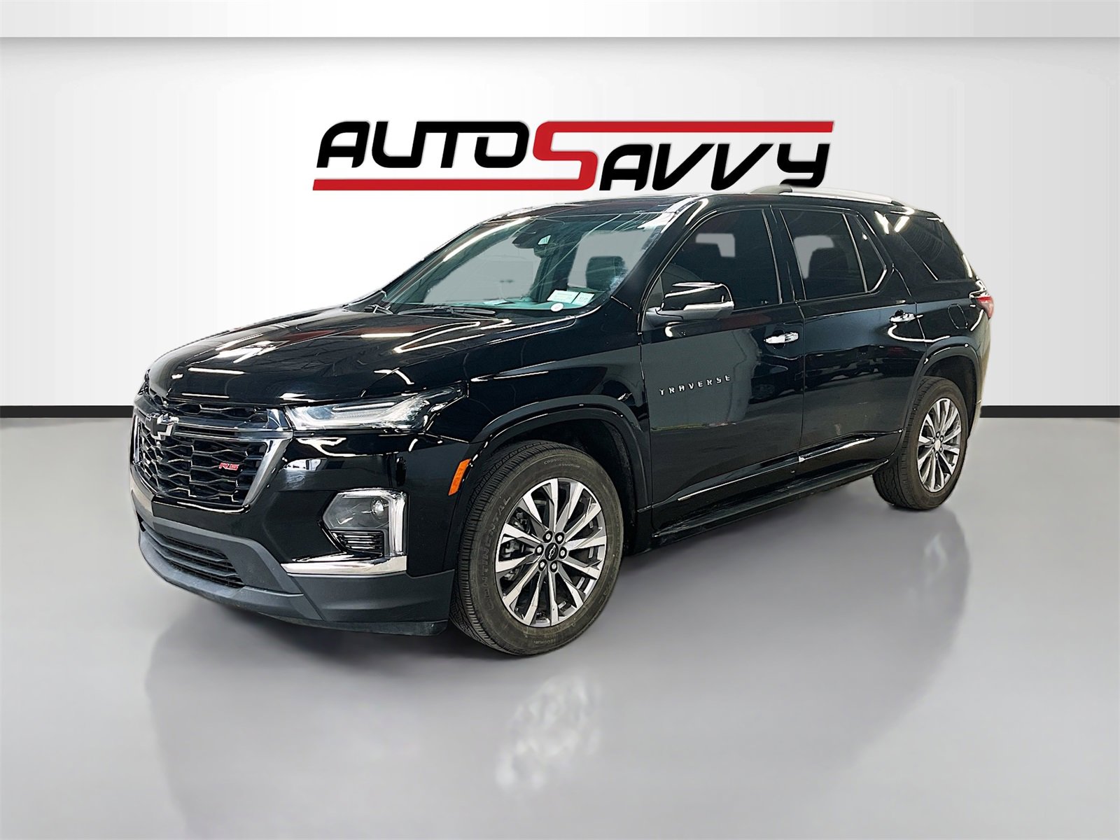 Used 2023 Chevrolet Traverse Premier w/ LPO, 'HIT The Road' Package image 3