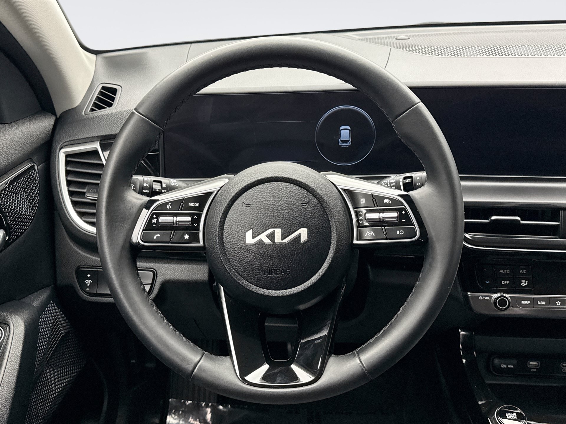 Used 2024 Kia Seltos S AWD/4WD image 12