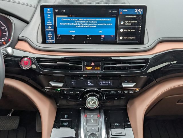 Used 2025 Acura MDX w/ Technology Package FWD image 18
