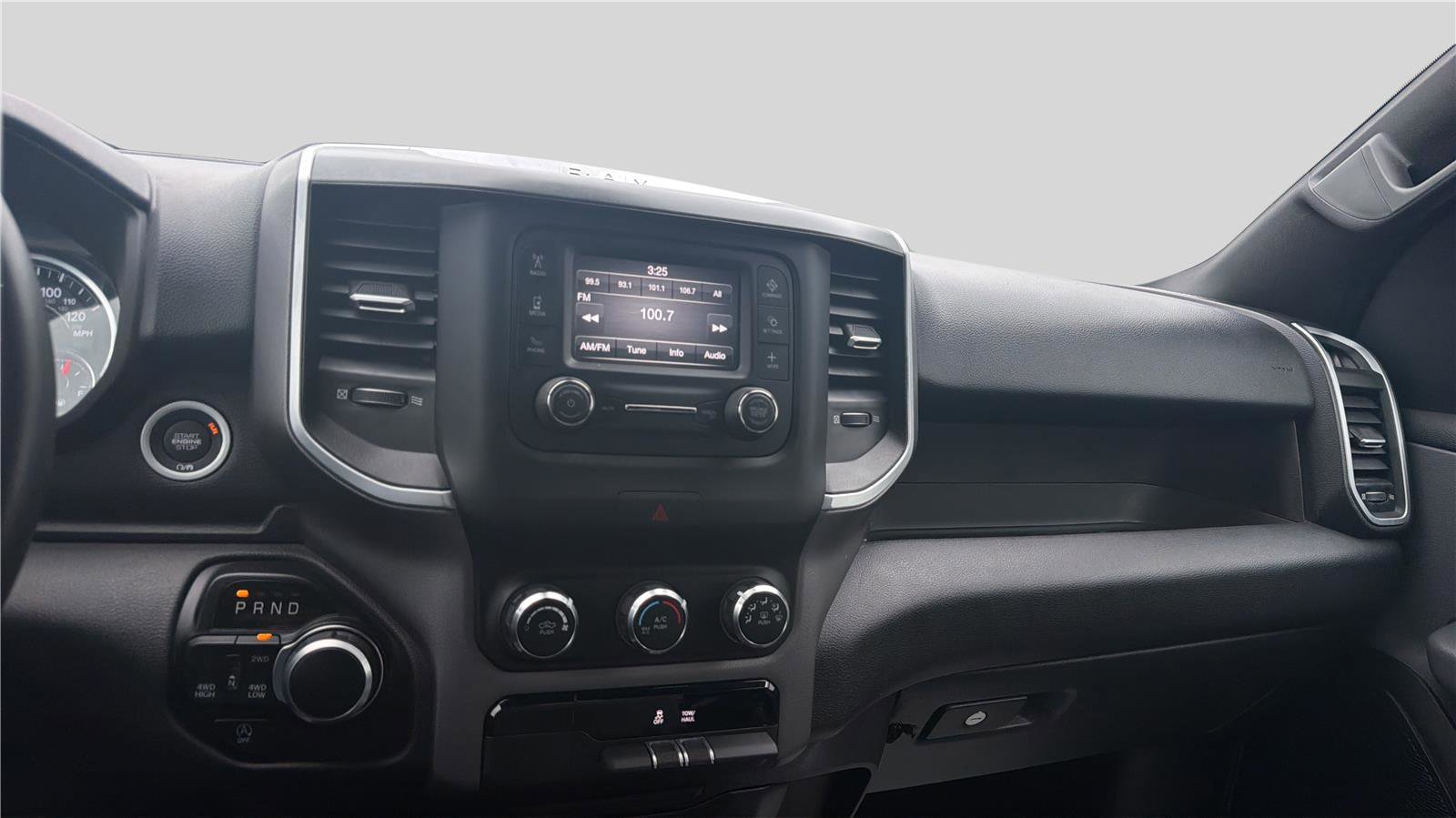 Used 2023 RAM 1500 Big Horn AWD/4WD image 11