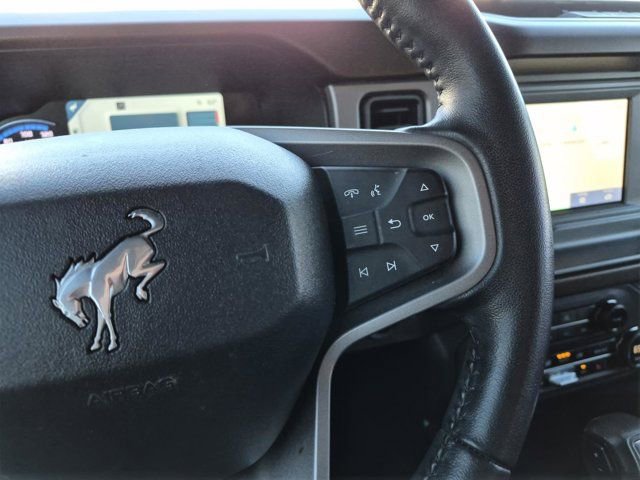 Used 2023 Ford Bronco Outer Banks image 19