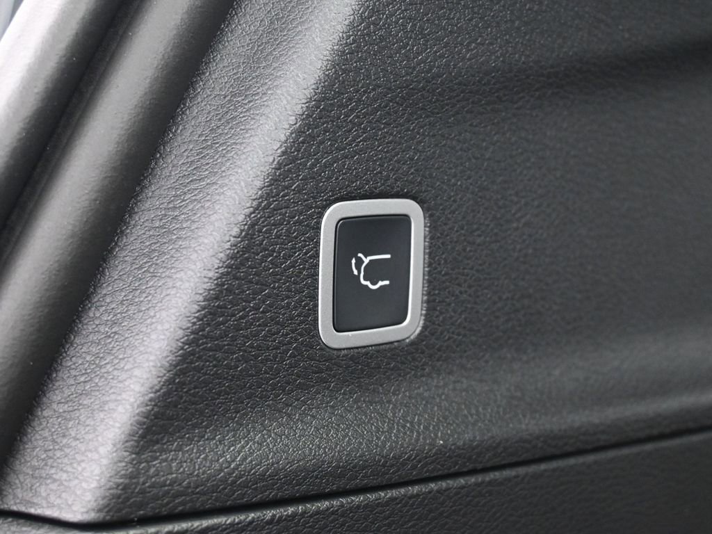 New 2026 Chrysler Pacifica Select w/ S Appearance Package image 35