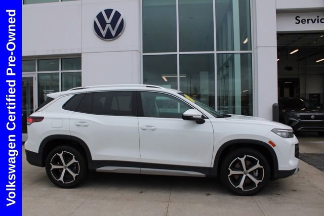 Used 2025 Volkswagen Tiguan SE image 5