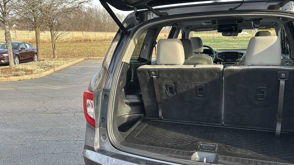 Used 2019 Honda Pilot Touring image 36