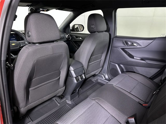 New 2026 Chevrolet Equinox LT w/ LPO, Floor Liner Package image 21