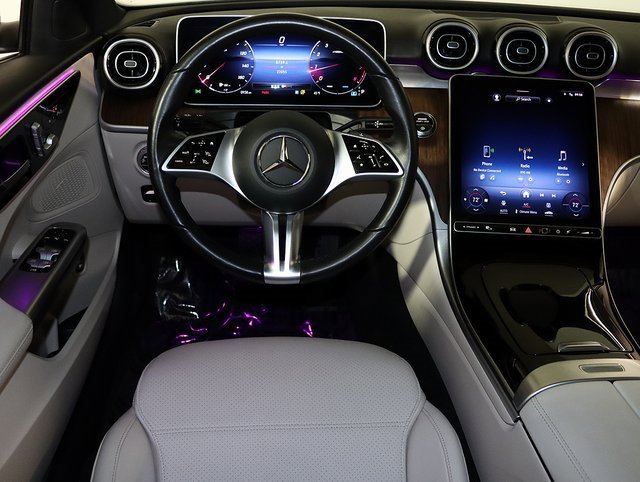 Used 2024 Mercedes-Benz C 300 4MATIC Sedan image 3