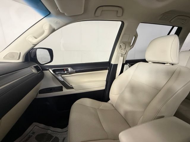 Used 2020 Lexus GX 460 Premium w/ Premium Package AWD/4WD image 21