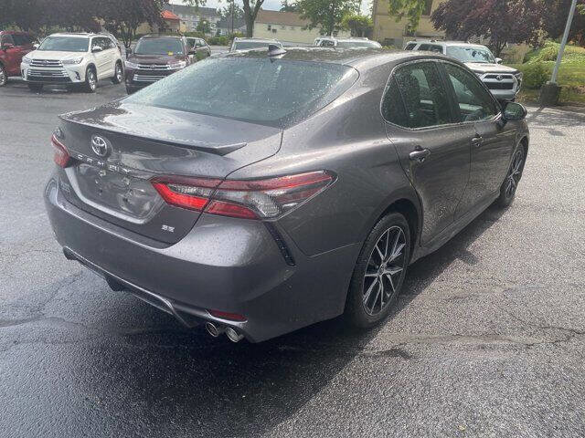 Used 2023 Toyota Camry SE image 13