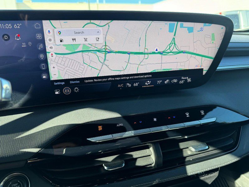 Used 2025 Buick Enclave Sport Touring image 23