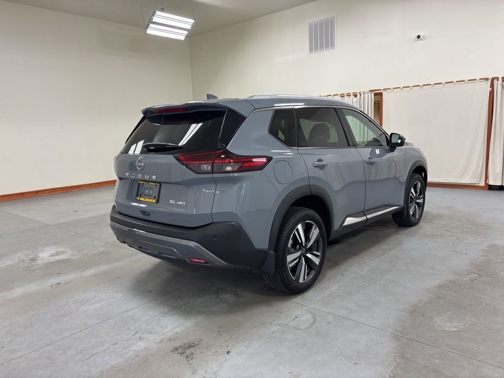Used 2023 Nissan Rogue SL AWD/4WD image 8