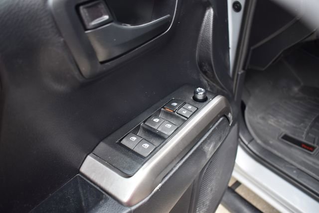 Used 2021 Toyota Tacoma SR5 image 18