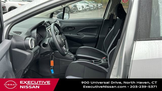 Used 2025 Nissan Versa S w/ Trunk Package image 9